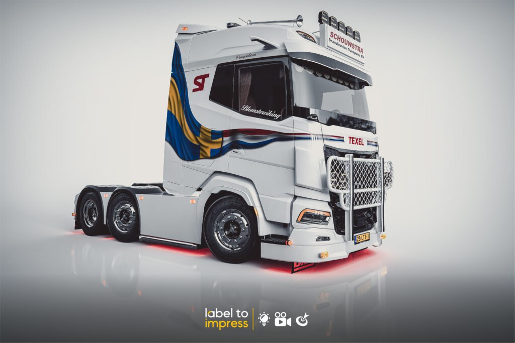 Stylish DAF truck Jelle Schouwstra with vibrant design.